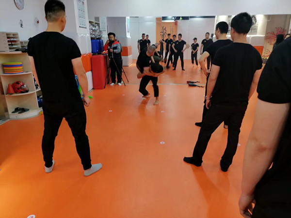 寰宇保鏢訓(xùn)練費(fèi)能夠分期支付嗎？